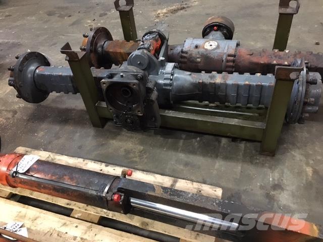  Bagaksel ex. Schaeff 863 Hjulaxlar