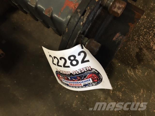  Bagaksel ex. Schaeff 863 Hjulaxlar