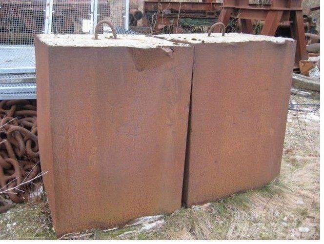  Ballastvægte 4 stk. - 2300 kg Kranar, delar och tillbehör