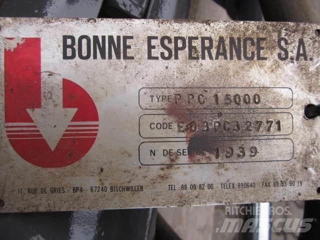  Betonpumpe Type PPC15000 Vattenpumpar