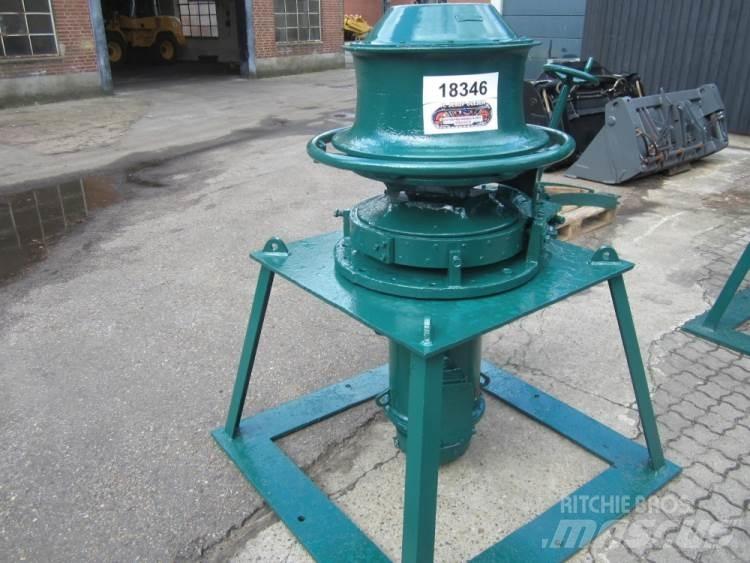  Capstan spil VEB 1AVSP3 Lyftblock, vinschar och materialhissar