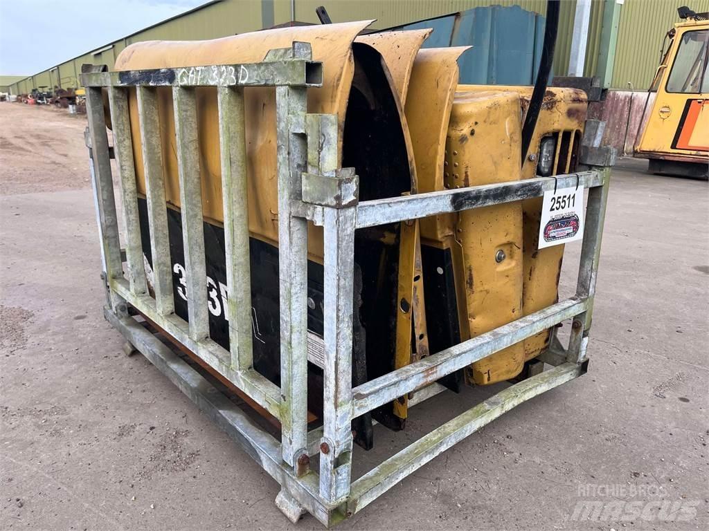 CAT 323D Skærme Övriga