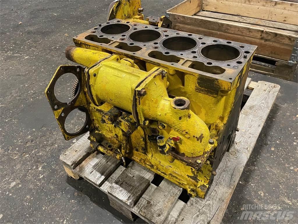 CAT 3304 motorblok Motorer