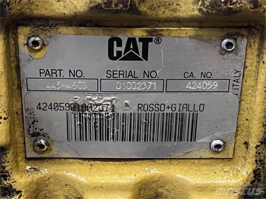 CAT 908M, Frontaksel Hjulaxlar