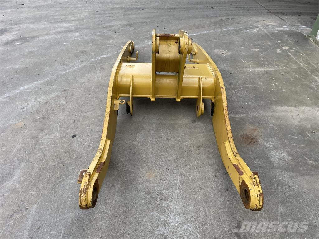CAT 908M løftebom Övriga
