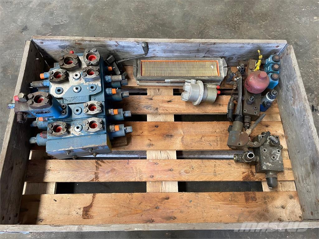  Dele ex. Liebherr LR632 Elektronik