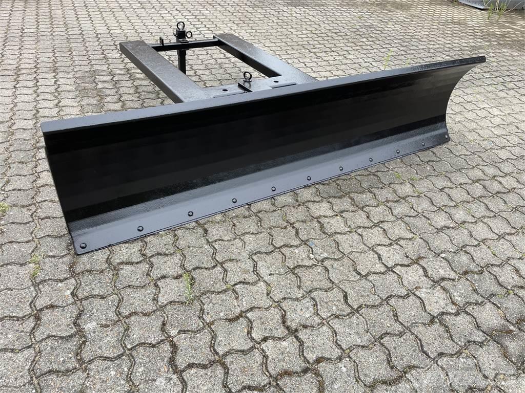  Dozerblad truck, svingbar Snöblad och plogar