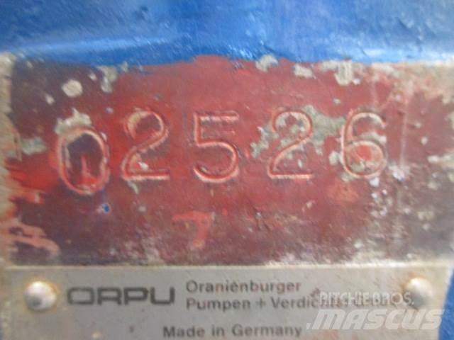 Dykpumpe fabr. Comrent Vattenpumpar