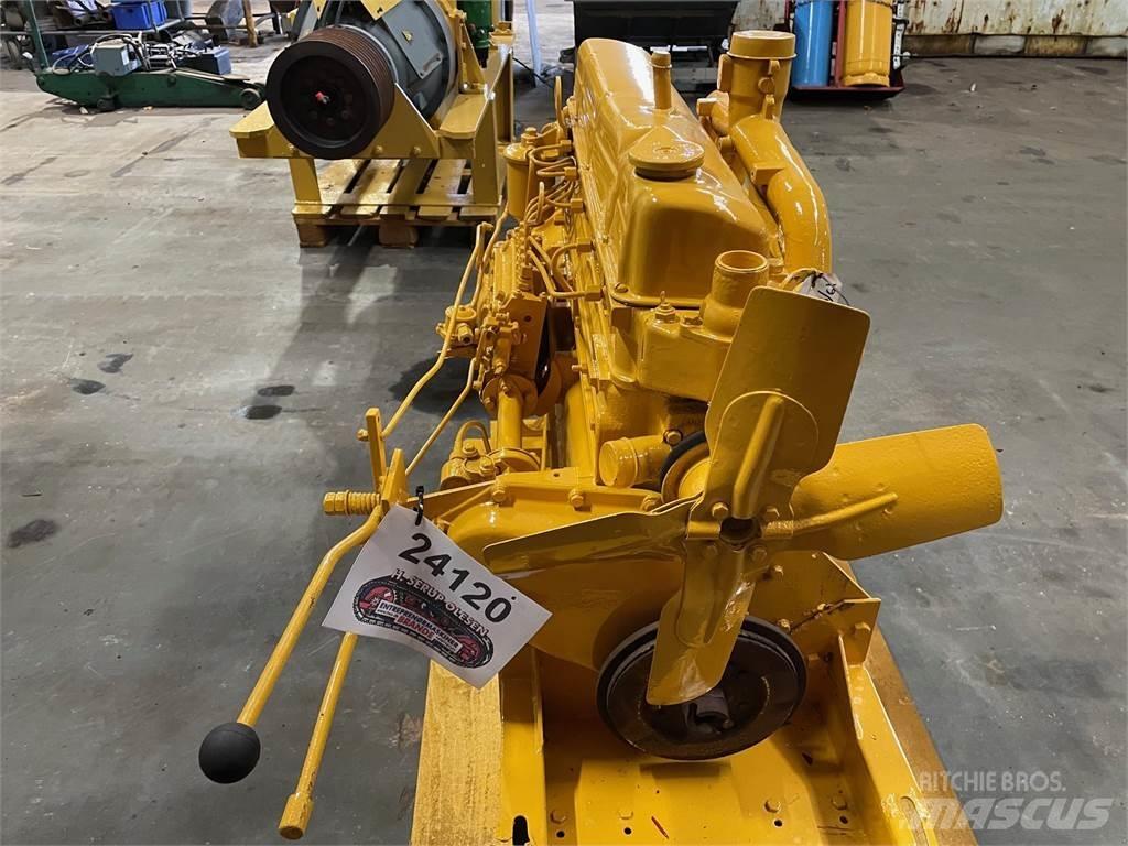 Ford 2712 6 cyl. motor Motorer
