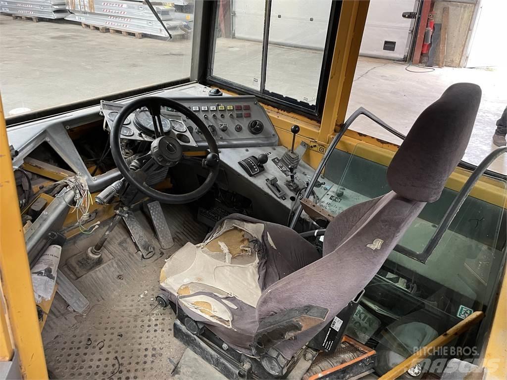  Førerhus ex. Volvo A25C Övriga