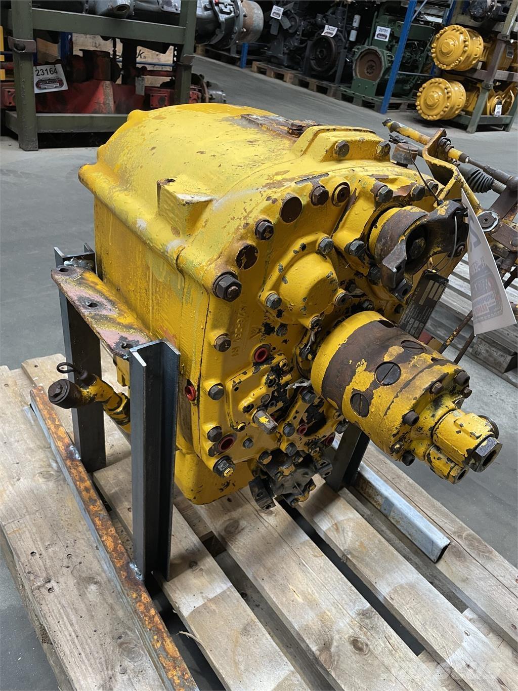 Hanomag 22C transmission Växellåda
