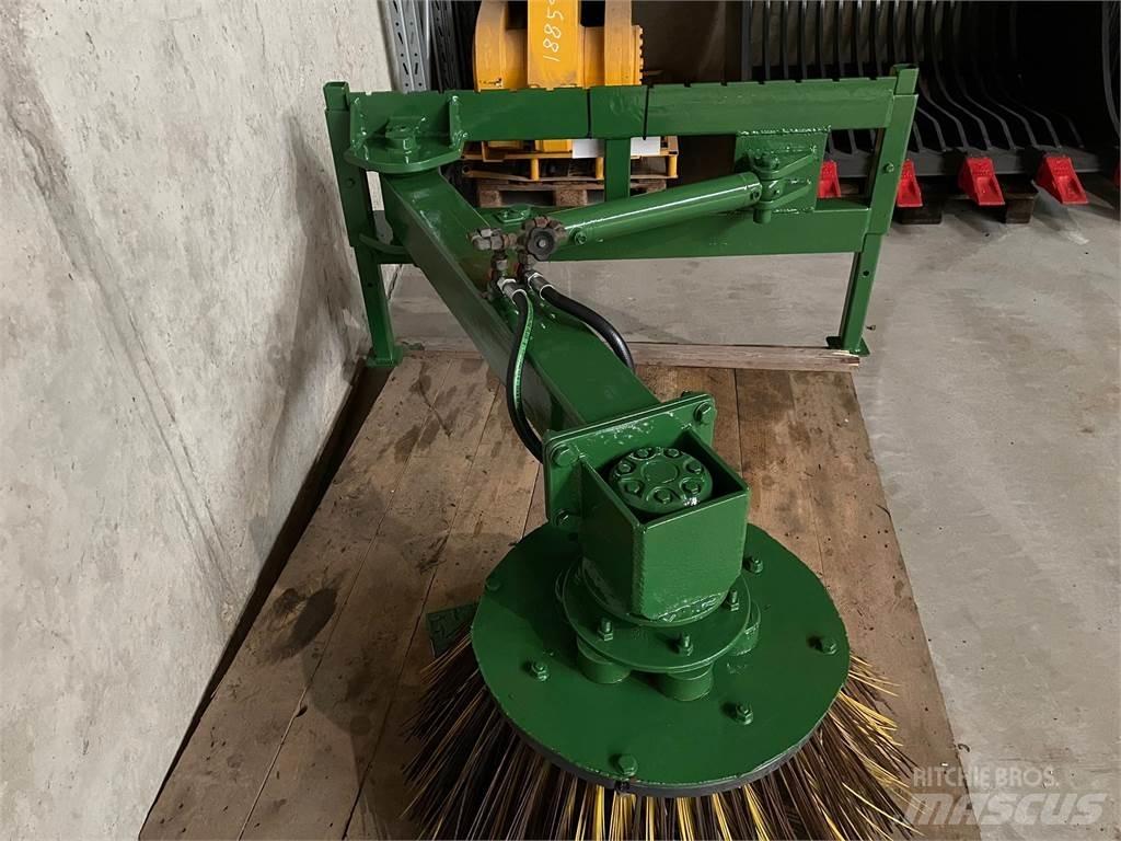  Kost med hydraulisk sving Entreprenad - Övrigt