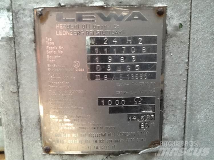 Lewa Type V24HZ pumpe Vattenpumpar