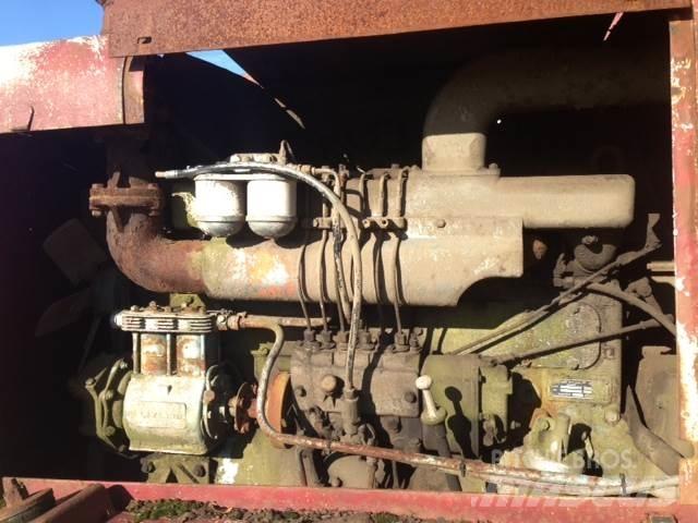 Leyland UE680 / 244 motor Motorer