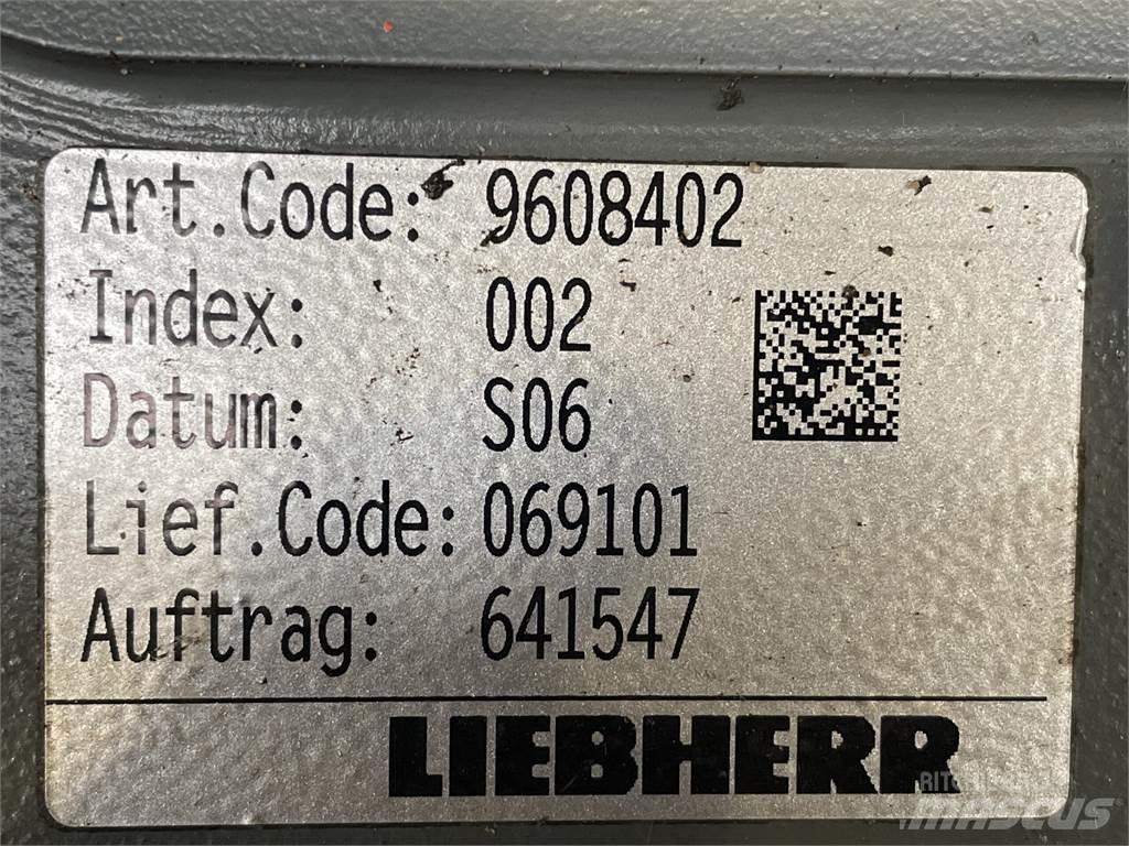 Liebherr L542 Link Arm Övriga