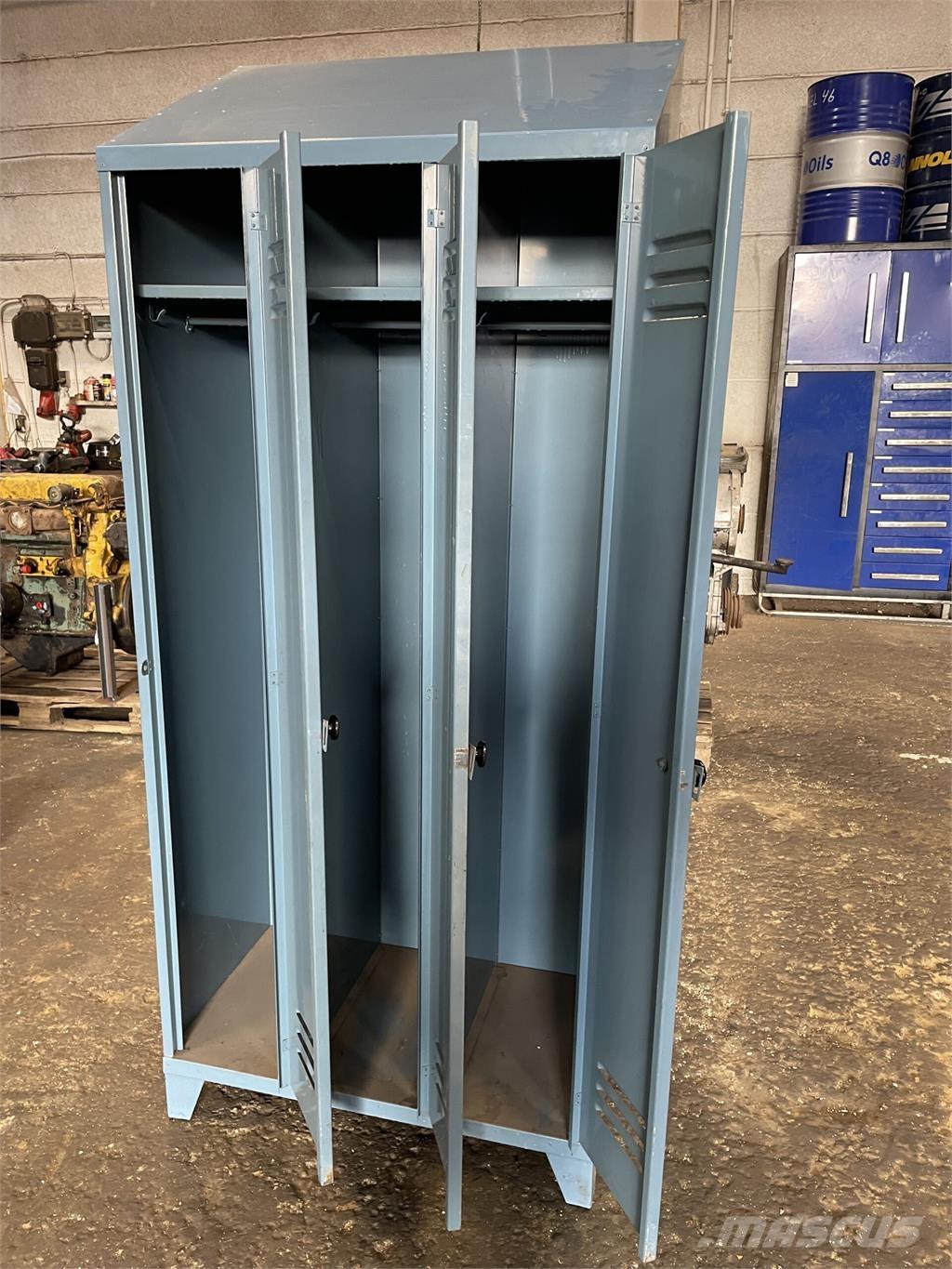  Omklædningsskab, 3 rum Övriga