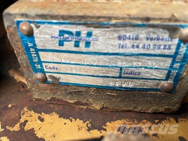Poclain 125CK Krøjegear Växellåda