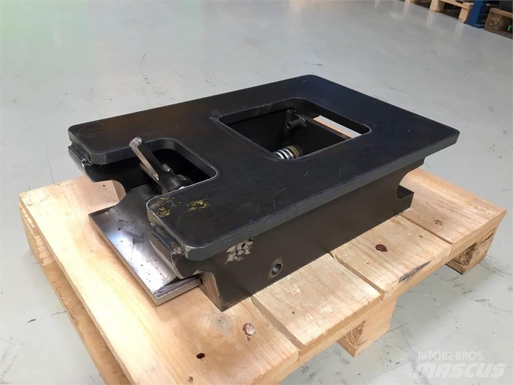  S60 Mekanisk Base Redskapsfäste/ adaptrar