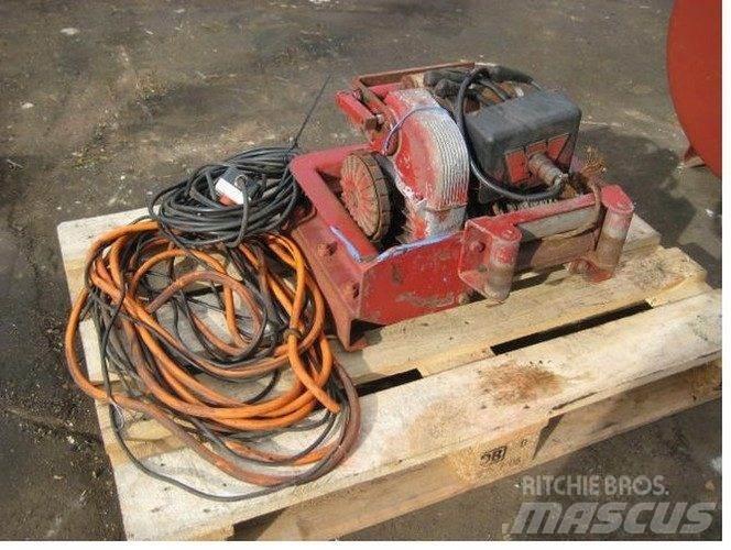  Spil - 24 volt Lyftblock, vinschar och materialhissar