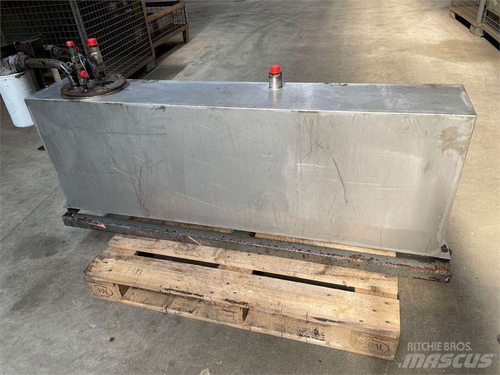  Tank, rustfri - ca. 200 Ltr. Övriga
