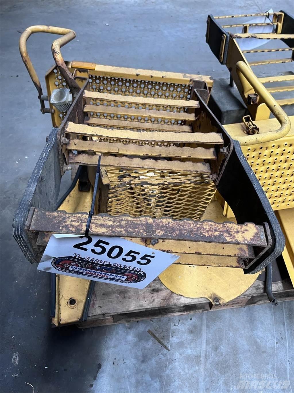  Trappe, Volvo L90E Övriga