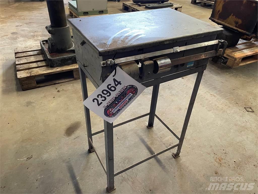  Vægt, mekanisk 76 kg Övriga