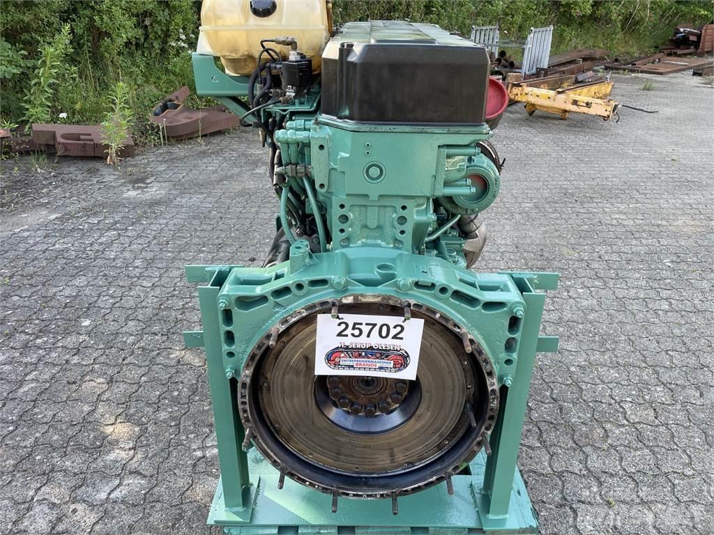 Volvo D12 motor, komplet Motorer