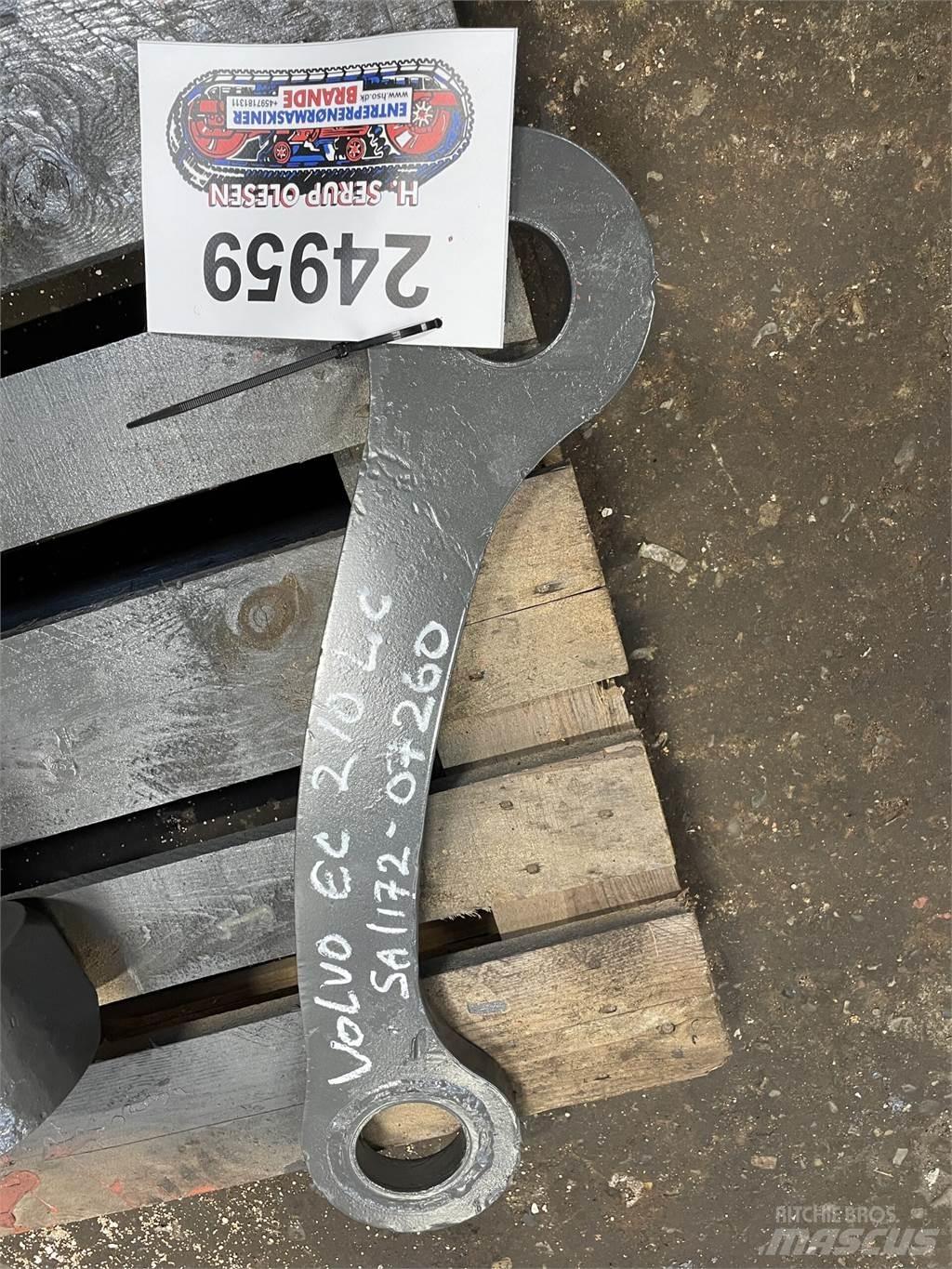 Volvo EC210 LC Link Arm Övriga