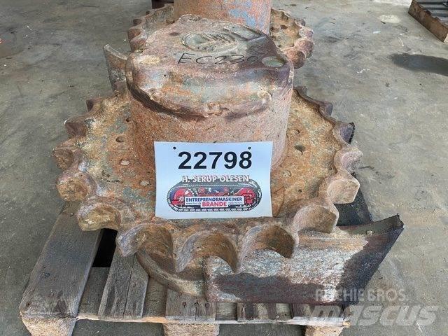 Volvo EC230B Køregear Växellåda