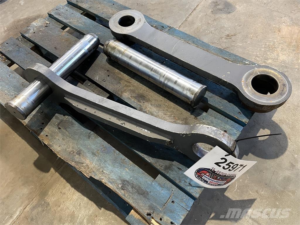 Volvo EC240CL link Övriga