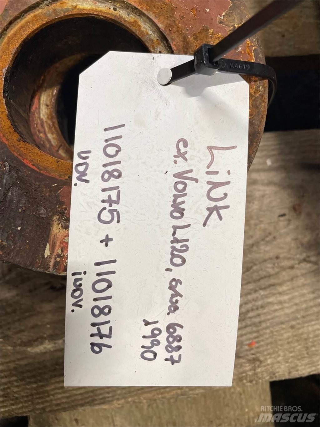 Volvo L120 Link Arm Övriga