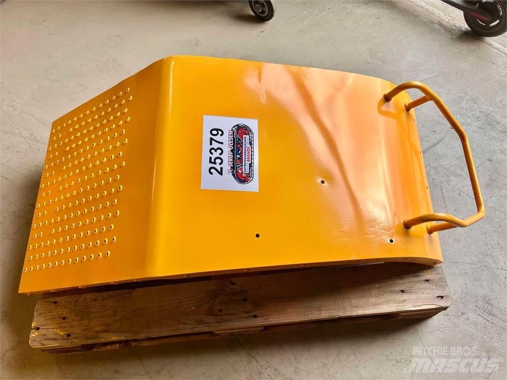 Volvo L120F bagskærm Övriga