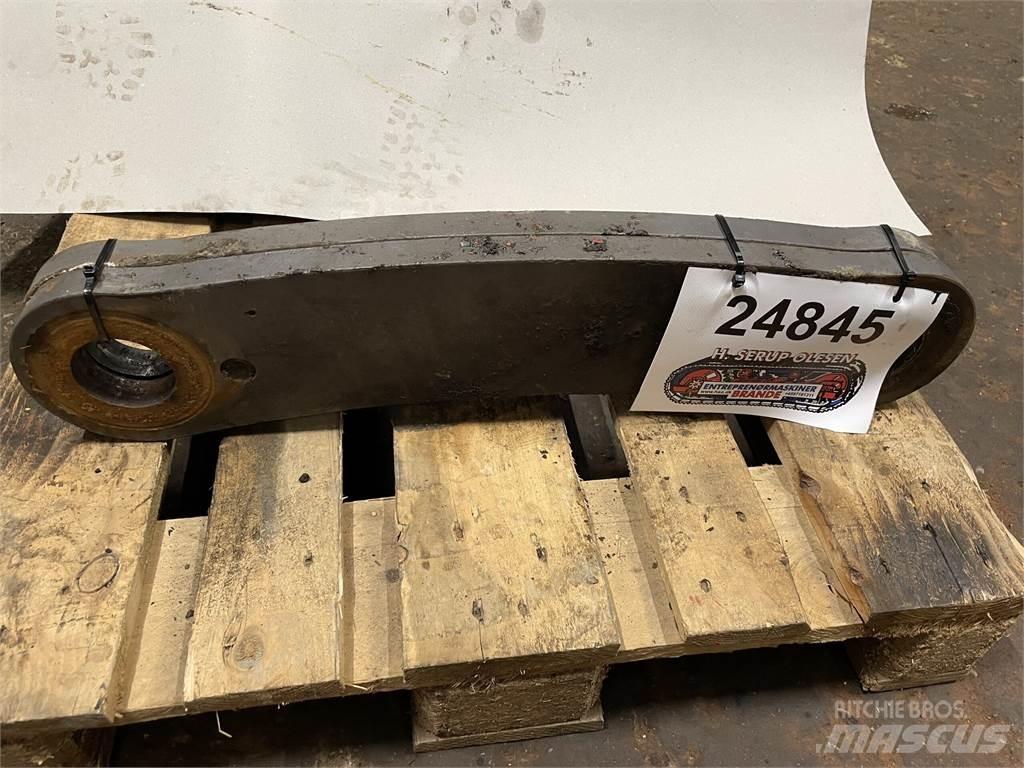 Volvo L120F Link Arm Övriga
