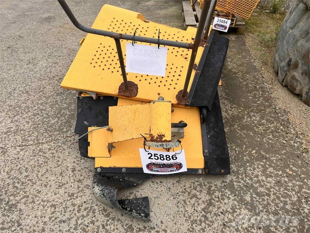 Volvo L220E højre bagskærm Övriga