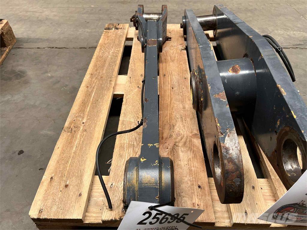 Volvo L70B Link Arm Övriga