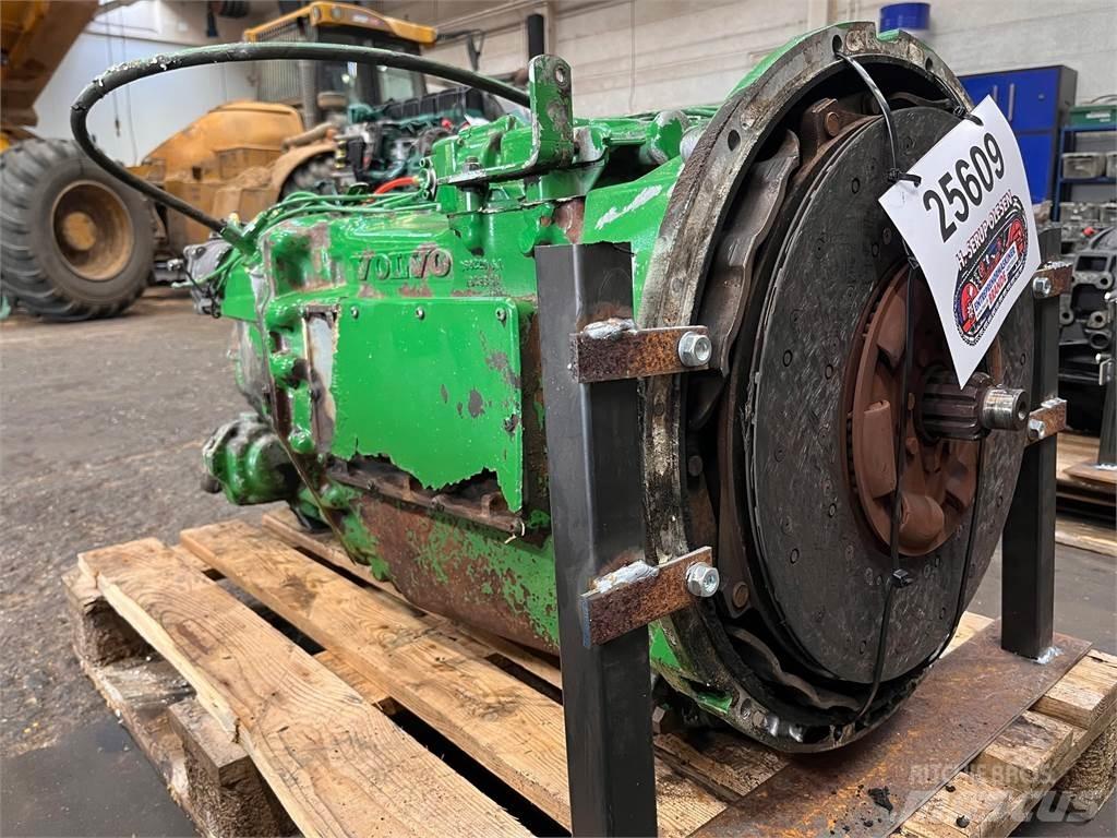 Volvo SR1700 transmission Växellåda