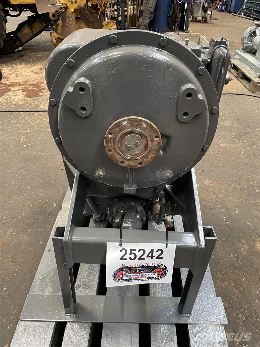 ZF 3WG-180 transmission Växellåda