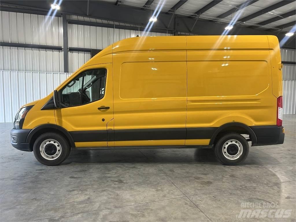 Ford Transit 250 Flakbilar/Pickuper