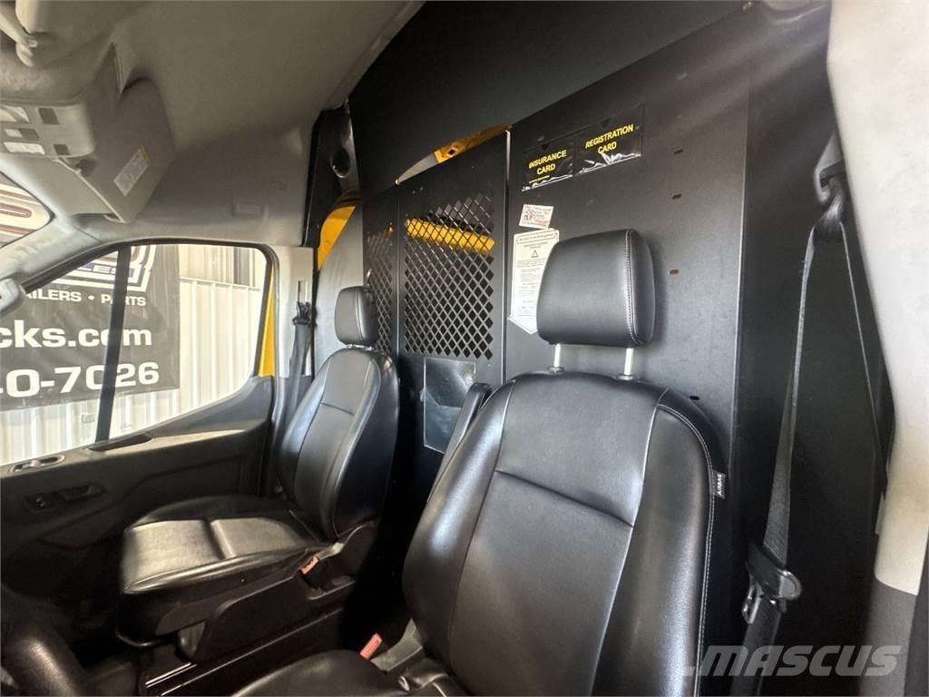Ford Transit 250 Flakbilar/Pickuper