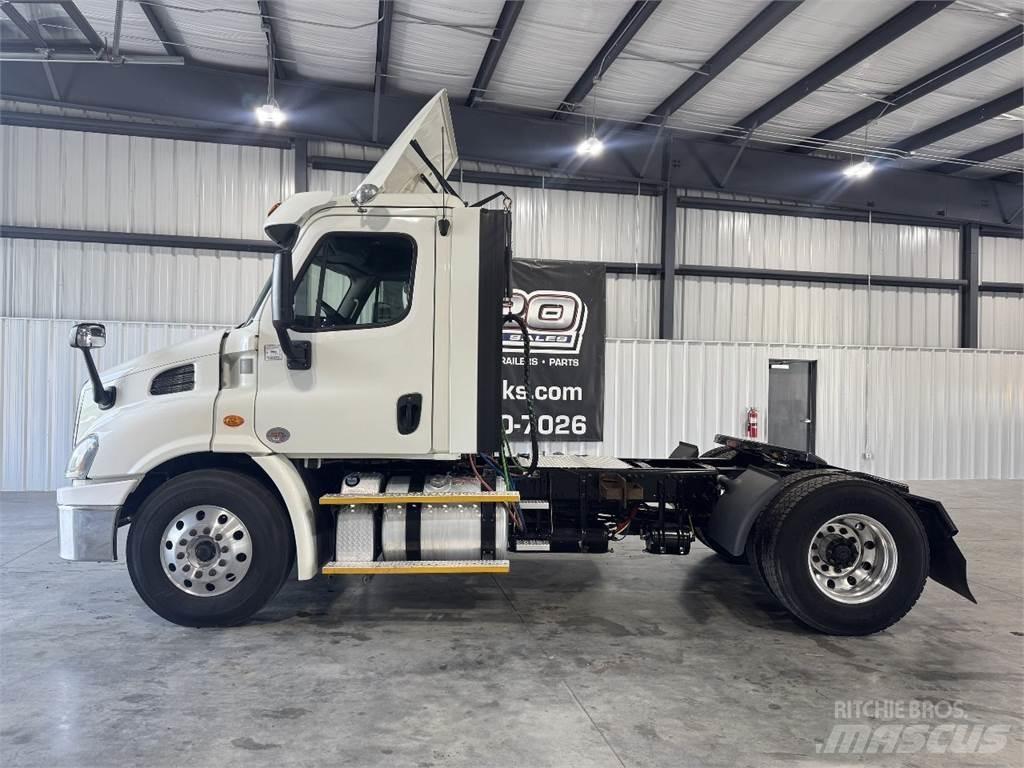Freightliner CA113 Dragbilar