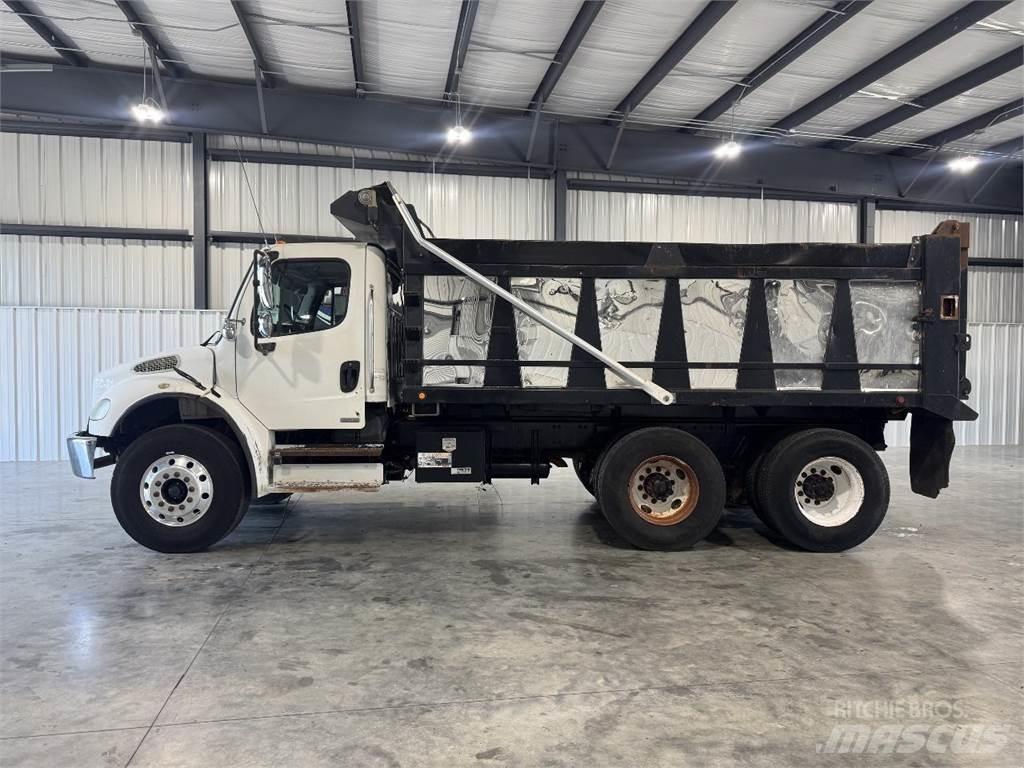 Freightliner M2 Tippbilar