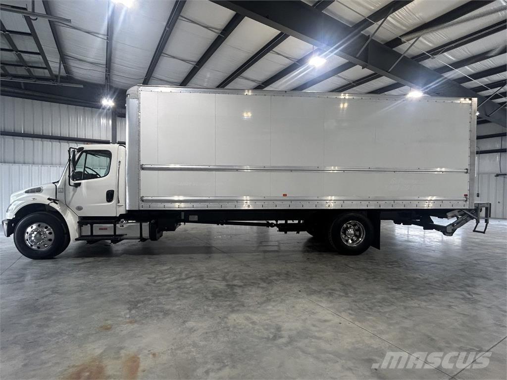 Freightliner M2 Skåpbilar