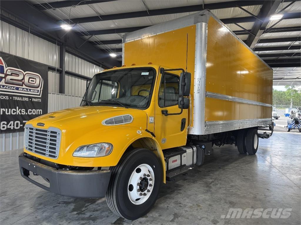 Freightliner M2 Skåpbilar