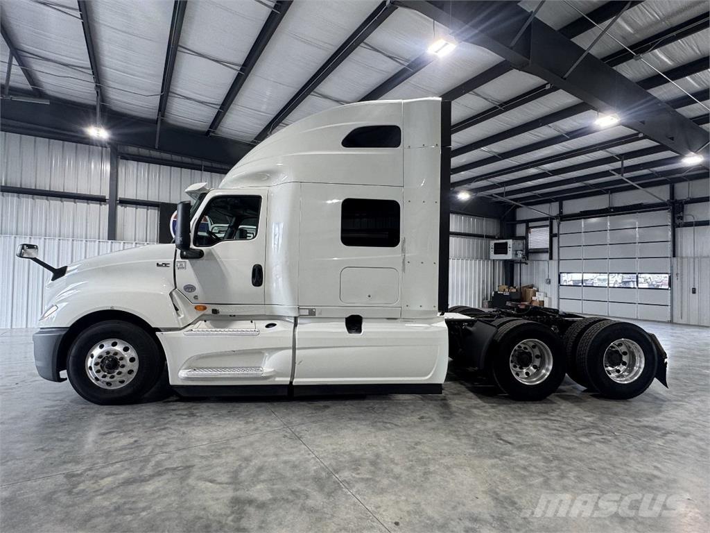 International LT625 Dragbilar