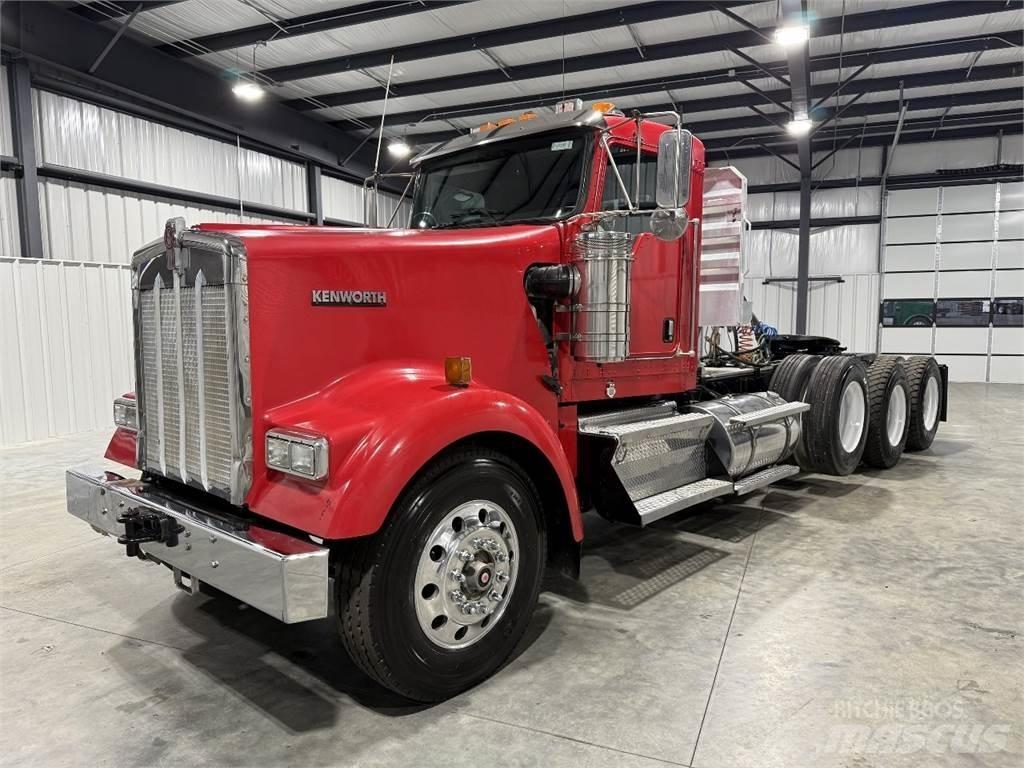 Kenworth W900L Dragbilar