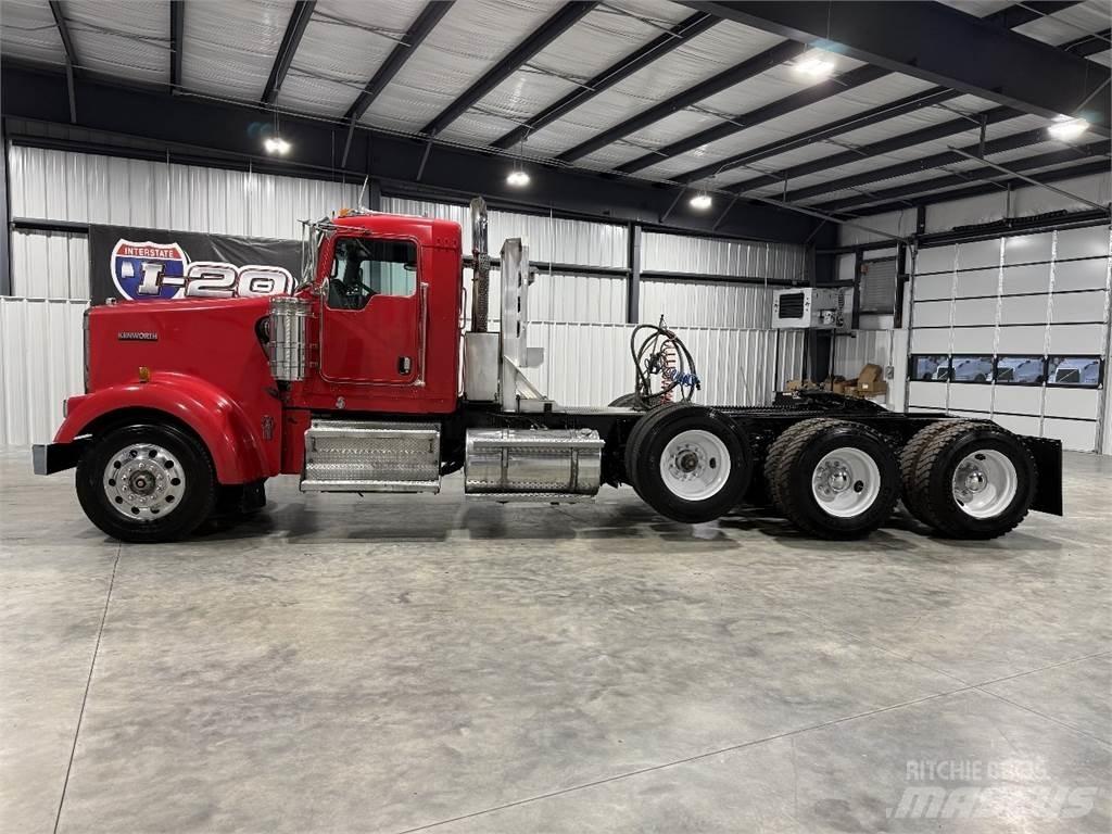 Kenworth W900L Dragbilar