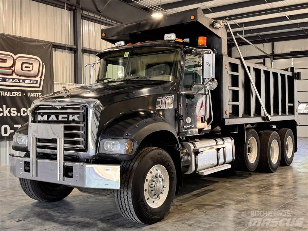 Mack GU713 Tippbilar