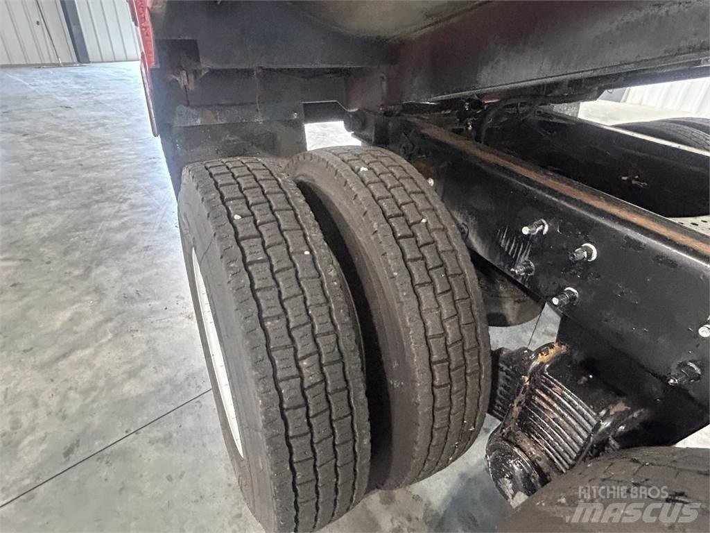 Mack GU713 Tippbilar