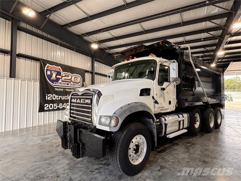 Mack GU713 Tippbilar