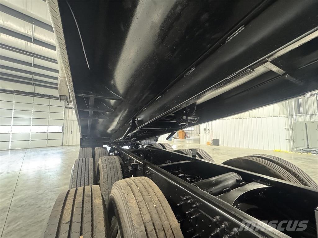 Volvo VHD Tippbilar